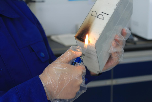 Class B1 flame retardant and fire-resistant pu sandwich panels